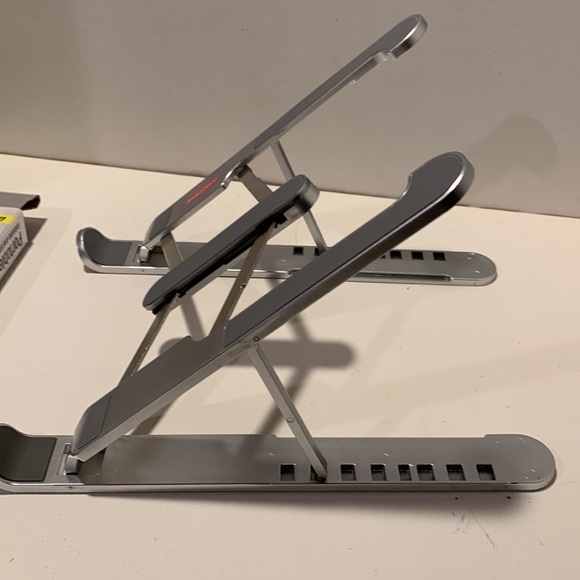 dooHickey Office Portable Laptop Stand Poshmark